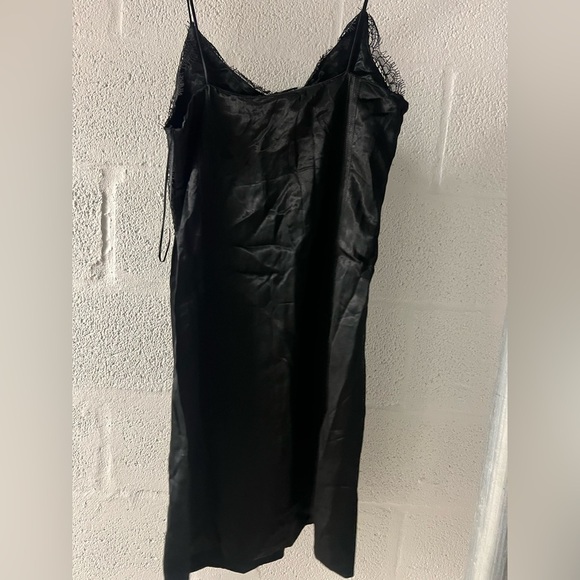 🔥🔥Zara satin effect lace dress - Picture 12 of 13